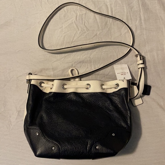 COACH Purse - Picture 2 of 3